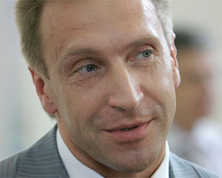 Шувалов поддерживает идею выделения 100 млрд рублей из ФНБ в 2014 году на поддержку малого и среднего бизнеса